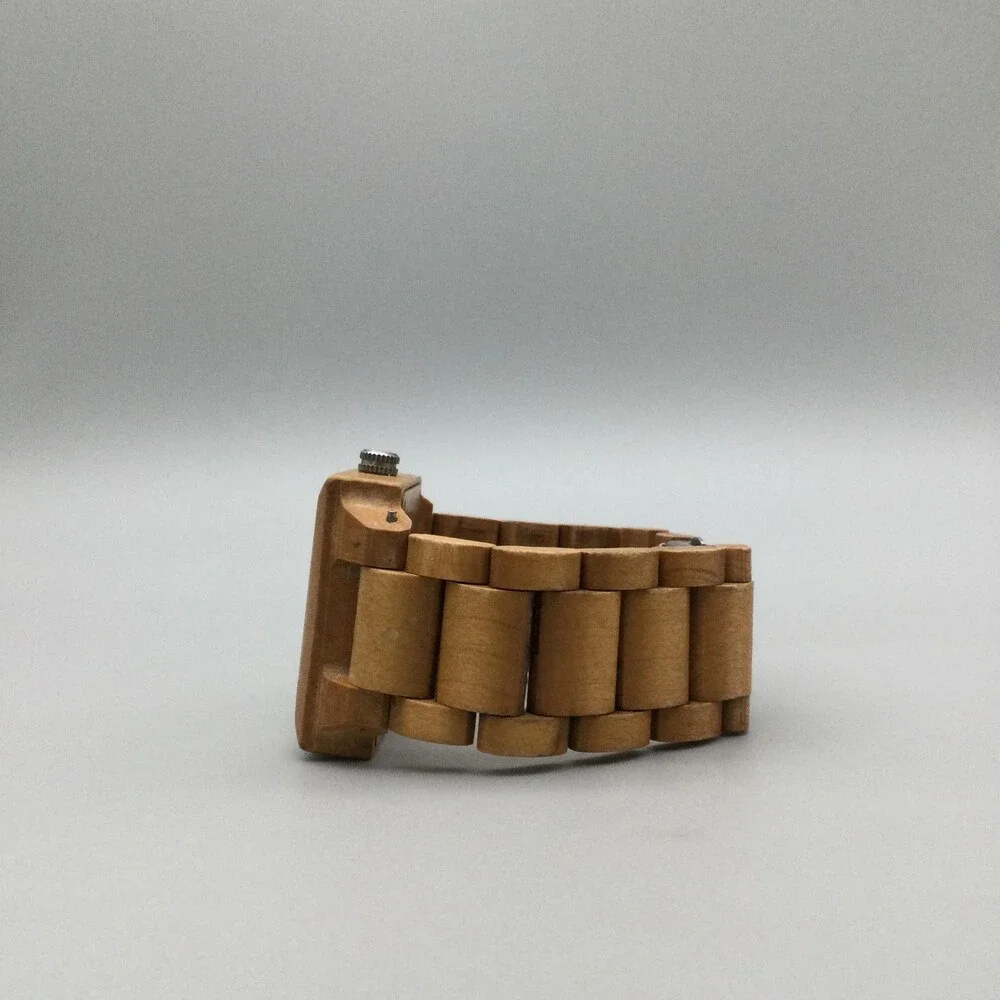 Earth Mens Watch 39mm Beige Wood Square Case Bracelet Date New Battery 6.25
